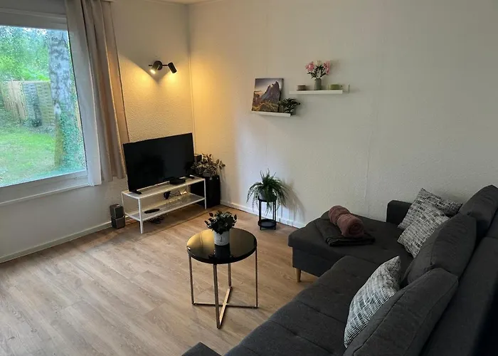 Semesterbostad Seddiner - 3 *